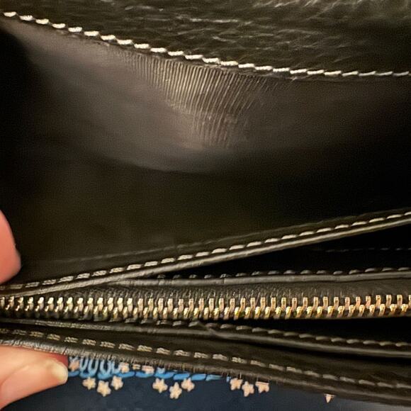 Chloe Paddington Leather Wallet with Lock and Key, Authenticated Vintage - Picture 14 of 16